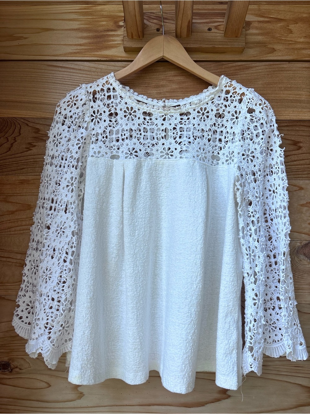 Title: Eri + Ali Anthropologie Marigold White Lace 3/4 Sleeve Top Size Medium